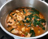 Foto del paso 4 de la receta: Potaje de garbanzos con pulpo y langostinos 🦐 (versión diferente para Cuaresma)