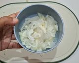Foto langkah ke 2 dari resep Dimsum Ayam Sayur.