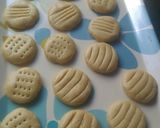 A picture of step 3 of Butter cookies.