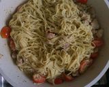 Foto langkah ke 4 dari resep Creamy Chicken Pesto Pasta.