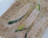 Foto del paso 5 de la receta: Milanesas de zapallito verde