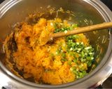 Fenyvesi töltött lángos recept fázis 4 fotója