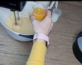 Foto del paso 2 de la receta: Bizcocho de naranja