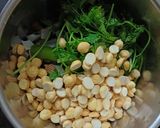 A picture of step 1 of Coconut chutney.