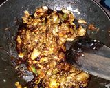 Foto langkah ke 2 dari resep Telur Kecap Keju Pedas.