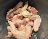 Foto del paso 1 de la receta: Alitas en salsa olla gm