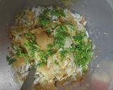 A picture of step 4 of Sukha Bhel.