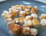 A picture of step 3 of Dry chilli paneer.