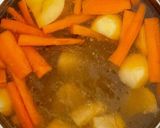 Húsleves kacsából recept fázis 2 fotója