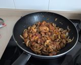 Foto del paso 3 de la receta: Pollo en salsa de ostras