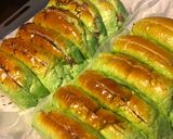 Foto langkah ke 5 dari resep Roti sisir pandan.