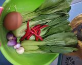 Foto langkah ke 1 dari resep Tumis pokcoy kuah telur.