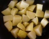 A picture of step 7 of Bengali Luchi, aloo'r dom.