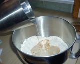 Kovászos kenyér szárított rozskovásszal recept fázis 3 fotója