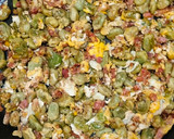 Foto del paso 5 de la receta: Salteado o revuelto michirones
