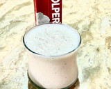 A picture of step 4 of Banana and Date Shake.