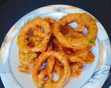 A picture of step 3 of Piyaz ke pakoray.