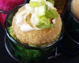 A picture of step 5 of Thai golgappe.