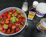 Foto del paso 1 de la receta: Fresas con crema (Strawberries and Cream)