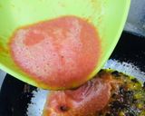 A picture of step 4 of Lagan chicken gravy.