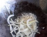 Foto langkah ke 2 dari resep Jamur brokoli saus tiram.
