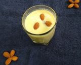 A picture of step 5 of Badam shake.