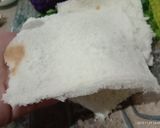 A picture of step 3 of Chicken pin rolls.