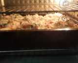 Foto langkah ke 3 dari resep Cheesy Baked Shrimp Toast.