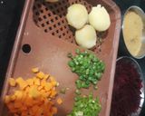 A picture of step 1 of Beetroot cutlet.