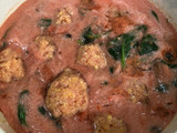 Albóndigas de Pollo con Espinacas y Champiñones