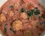 Foto del paso 4 de la receta: Albóndigas de Pollo con Espinacas y Champiñones