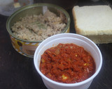 Foto del paso 1 de la receta: Atún con tomate frito