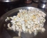 आटे से बने गौंद के लडडू (Atte se bane gond ke ladoo recipe in hindi) रेसिपी चरण 2 फोटो