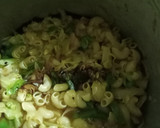 इंस्टेंट मसाला मैकरॉनी (Instant Masala macaroni recipe in Hindi) रेसिपी चरण 4 फोटो