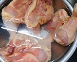 Hình bước làm 1 của món Đùi gà cuộn