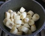 A picture of step 2 of Achaari Kela.