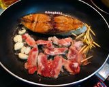 Hình bước làm 2 của món Cá Thu Một Nắng Rán Sốt Mắm Gừng Đường 🐟🍚