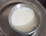 A picture of step 2 of Shahi samak kheer.