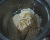 Foto langkah ke 3 dari resep Ayam goreng tepung saus mentega.