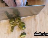 รูปขั้นตอนการทำที่ 2 ของ น้ำพริกมะขามผัดหมูสับ