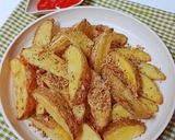 Foto langkah ke 4 dari resep Potato Wedges.