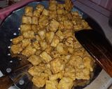Foto langkah ke 2 dari resep Orek orek tempe kecap basah sederhana.