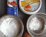 Foto langkah ke 1 dari resep Basque burnt cheese cake.