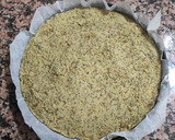 Foto del paso 4 de la receta: Pizza vegana con base de avena y chía y patata con guarnición setas 'A feira'