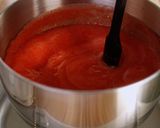 A picture of step 4 of Creamy Strawberry Milk Jelly Pudding.