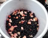 Fekete berkenye lekvár recept fázis 2 fotója