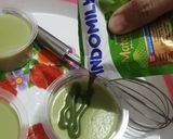 Foto langkah ke 3 dari resep Puding Lumer Matcha (3 bahan).