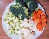 Foto del paso 2 de la receta: Puré 5 verduras 🥣