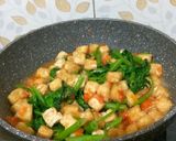 Foto langkah ke 4 dari resep Tahu Asam Manis Pedas.