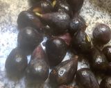 Une image de l'étape 2 de Cake 🪺figues noix 🌰 pistaches 🍯.